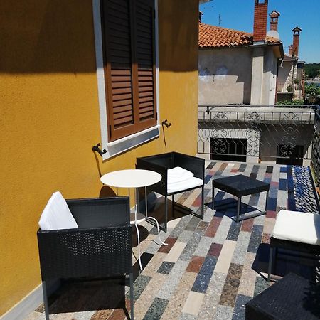 App Palcic K Lejlighed Novigrad Istria Eksteriør billede